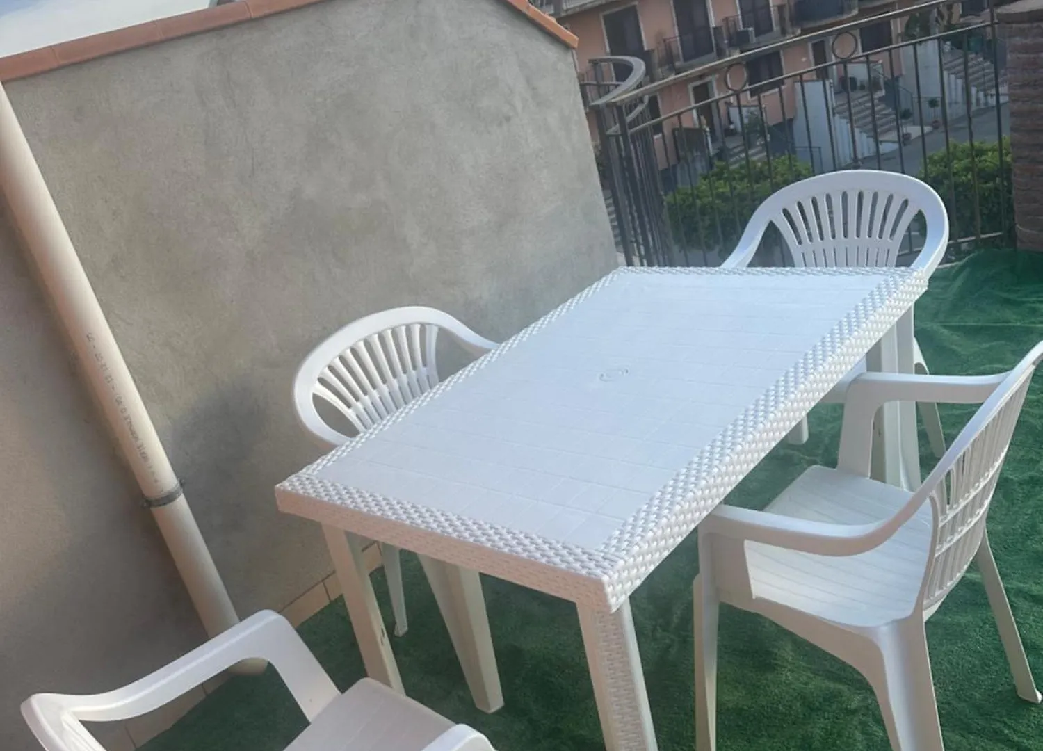 Sicily Emotion Special Rooms Giardini Naxos 0*,  Italia